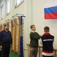 Поднятие государственного флага и исполнения гимна России 12.12.2022